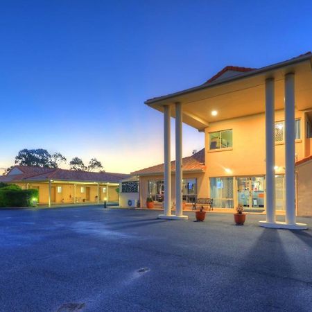 Country Roads Motor Inn Goondiwindi Exterior foto